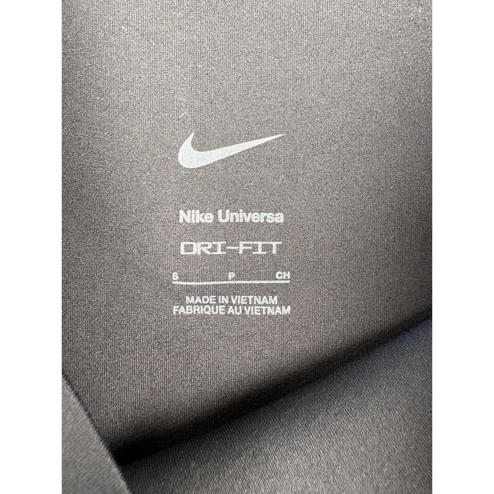 Nike Universa Dri-FIT Womens High Rise Leggings Gray Pockets DQ6023-060 Small - Picture 3 of 9